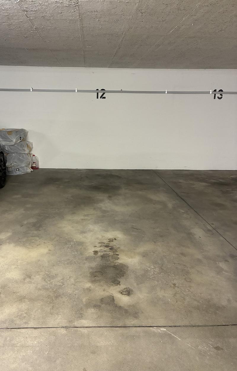 Tiefgaragenplatz zu vermieten in Gossau (2)