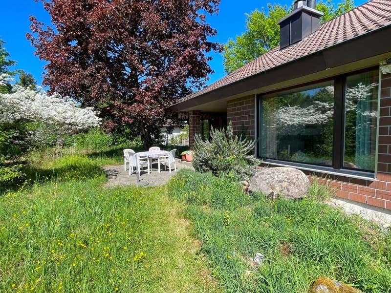Charming single-family house in Volketswil – Spacious, quiet, and family-friendly (3)