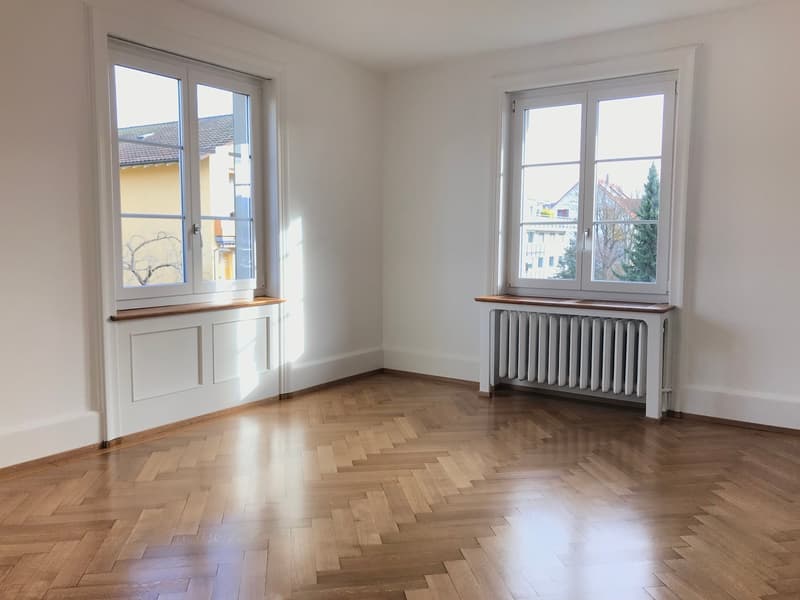 Schöne 5-Zimmer-Wohnung mit zwei Balkonen (8)