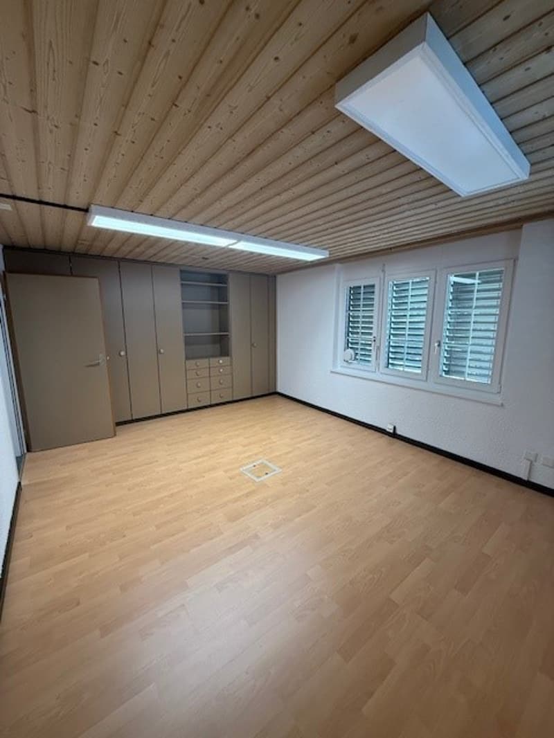 Centrally located office spaces on Tonhallestrasse in Wil SG (8)