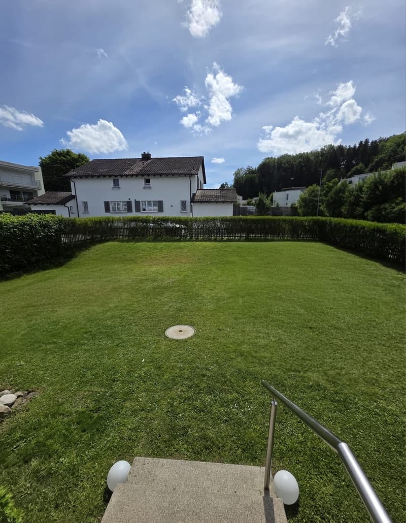 Maison unifamiliale dans un emplacement central (1)