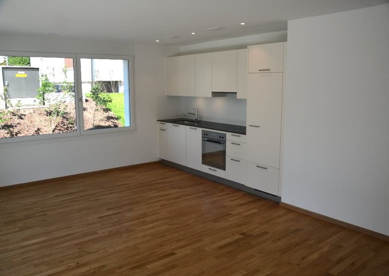 Appartement 2 pièces moderne à proximité de la gare (2)