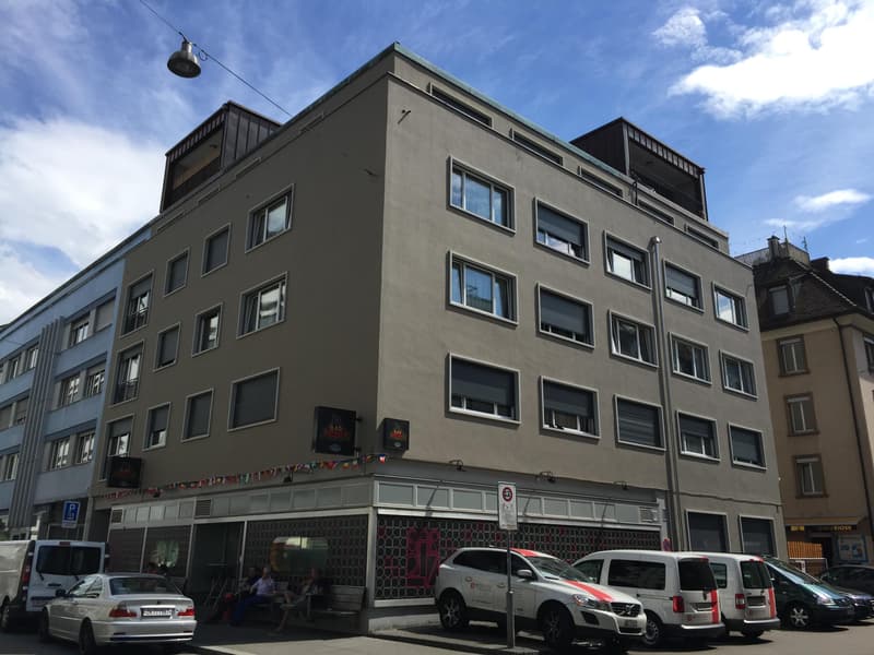 Appartement 2 pièces centré au quartier 4 à louer ! (1)