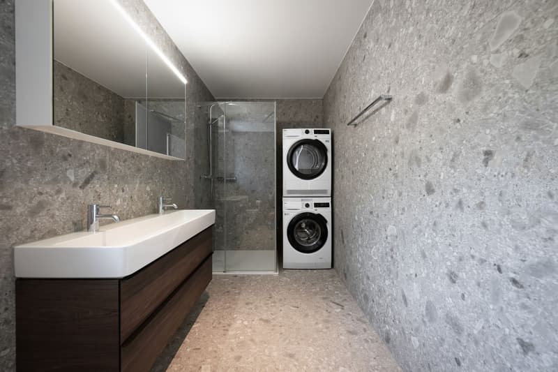 Exklusive 4.5-Zimmer-Wohnung mit privater Inhouse-Lösung (4)