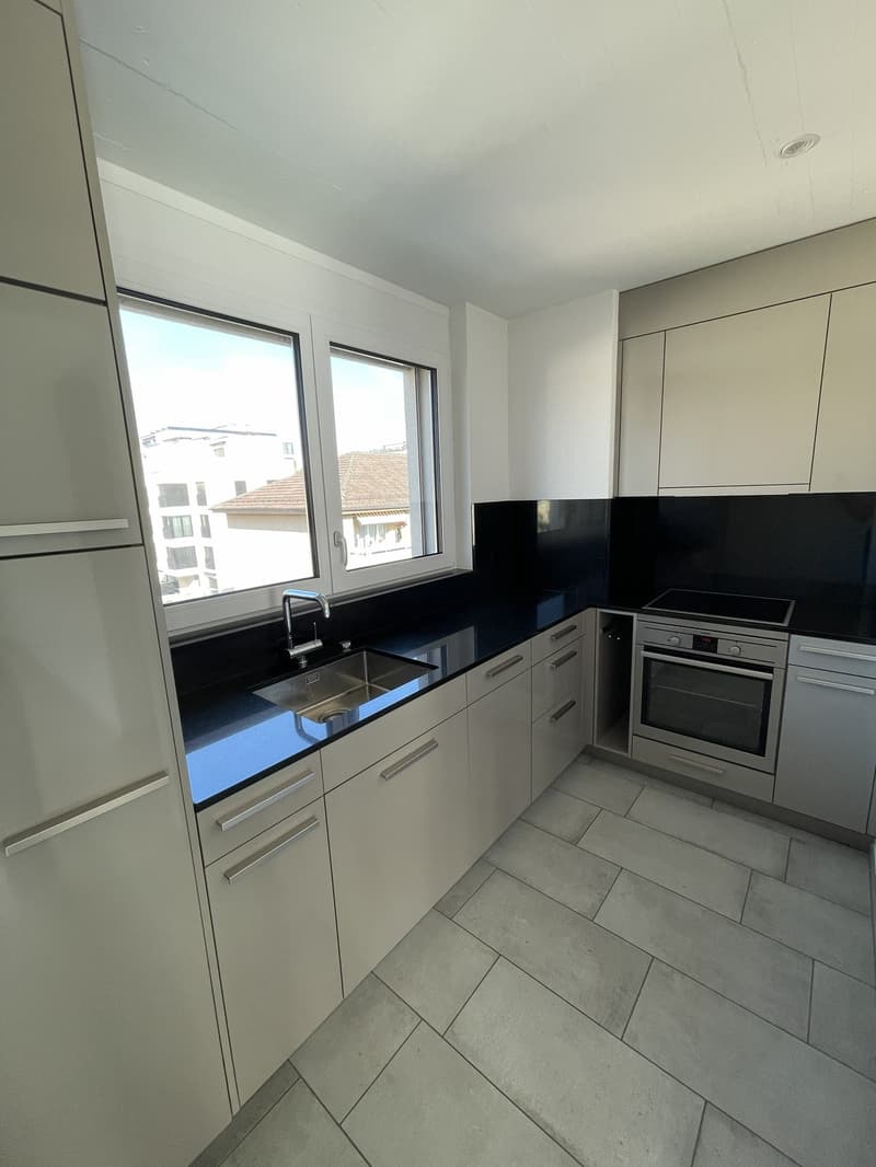 Ihr neues Zuhause in Zürich-Seebach - verfügbar per sofort! (4)