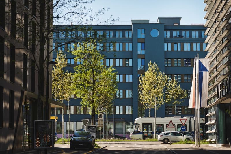 Modernes Büro an zentraler Lage in Opfikon zu vermieten! (1)