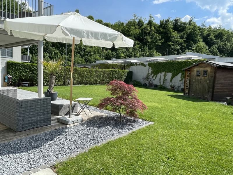Paradiso del giardino a Benken - appartamento moderno 3.5 locali con giardino privato di 250 m² (1)