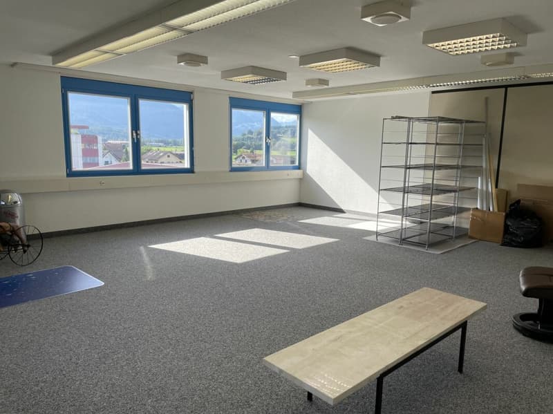 53 m2 Büro-/Praxisraum vielseitig nutzbar (1)