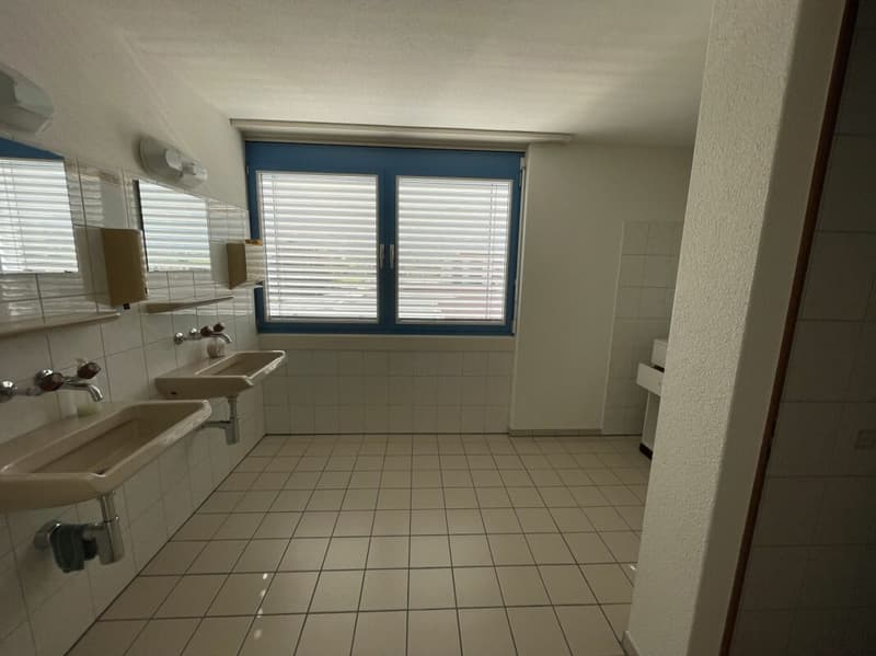 53 m2 Büro-/Praxisraum vielseitig nutzbar (3)