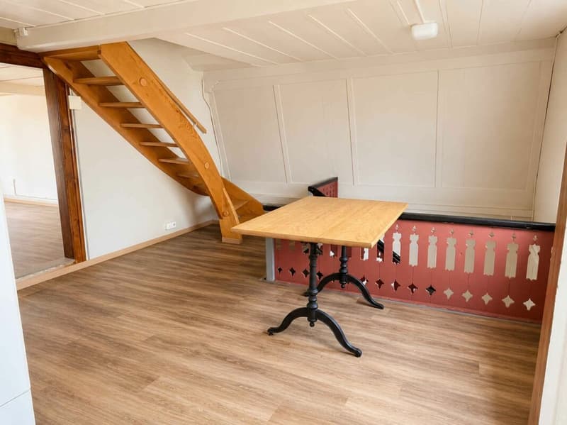 Charming 3.5-room maisonette (2)
