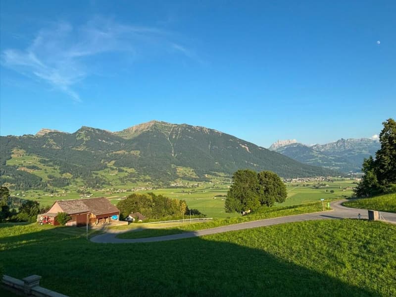 Wohnen im Grünen mit Weitsicht - charmante Liegenschaft inkl. Baulandreserve an privilegierter Aussichtslage (3)