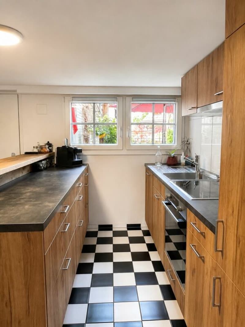 Totally renovated, stylish 3.5-room apartment in the center of Mogelsberg (3)