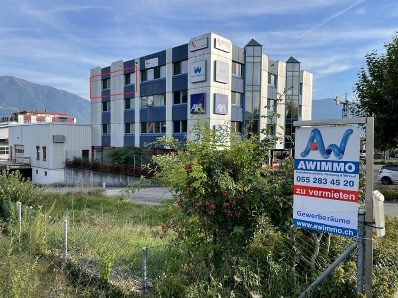 48 m2 Büro-/Praxisraum (mit Du/WC) vielseitig nutzbar (3)