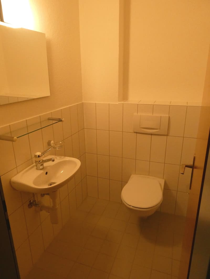 3.5 room apartment with great floor plan and garden seating area (5)