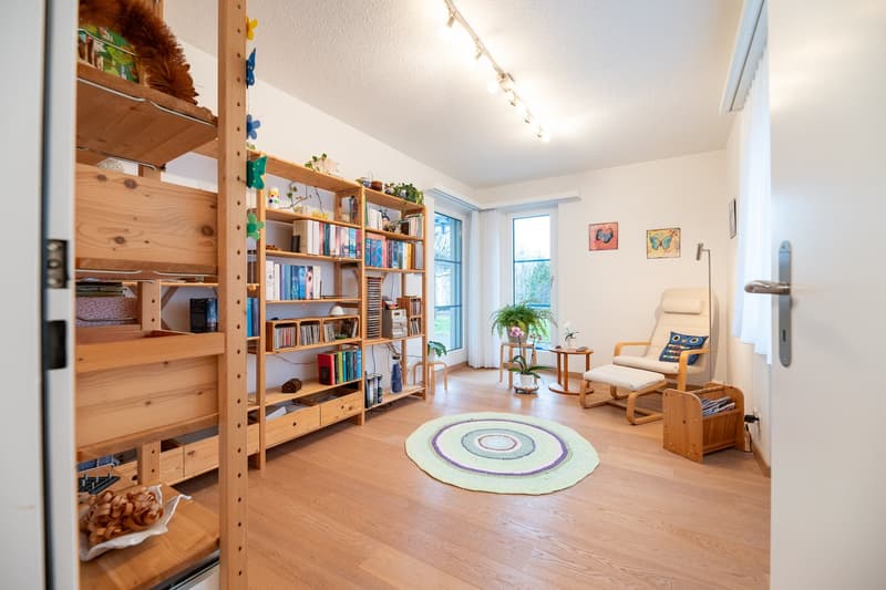 Grosszügige 5.5-Zimmer-Gartenwohnung inkl. Tiefgaragenparkplatz und Bastelraum (14)
