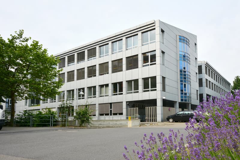 Office space in Atrium Cham (7)