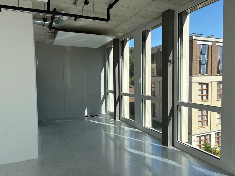 Moderne Bürofläche mit Kühldeckensegeln im The Valley (6)