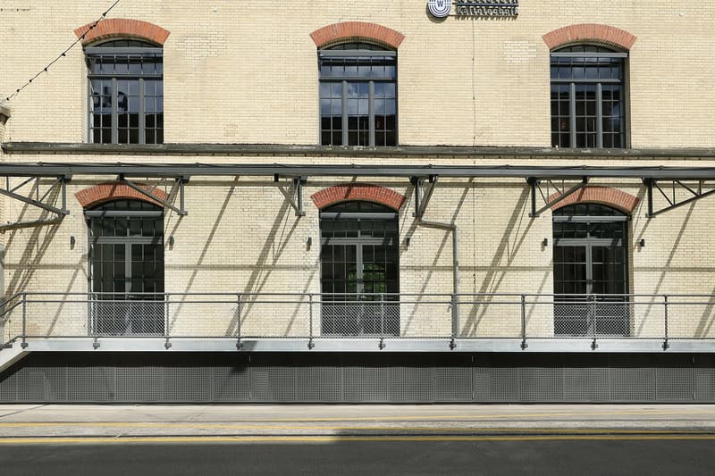 Superficie rappresentativa al piano terra con charme di edificio storico in The Valley (2)