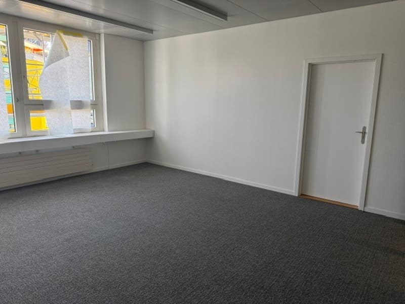 Renovated office space (2 rooms) (6)