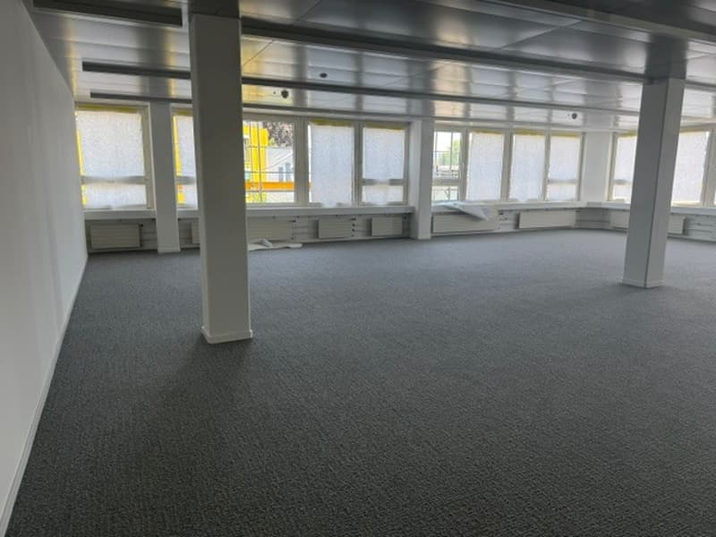 Renovated office space for your office concept (3 rooms) (6)