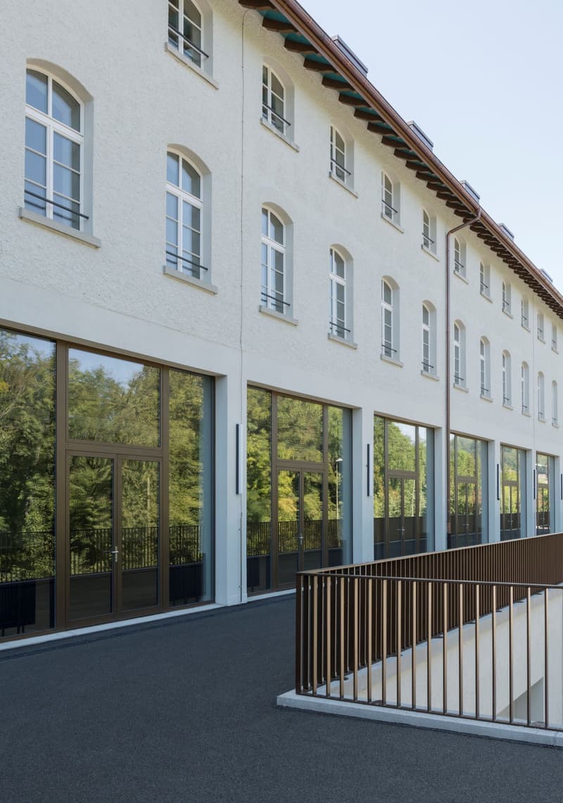 Locaux commerciaux de haute qualité (6)