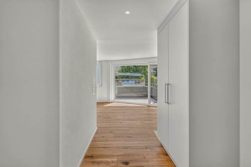 Entrée mit Einbauschrank