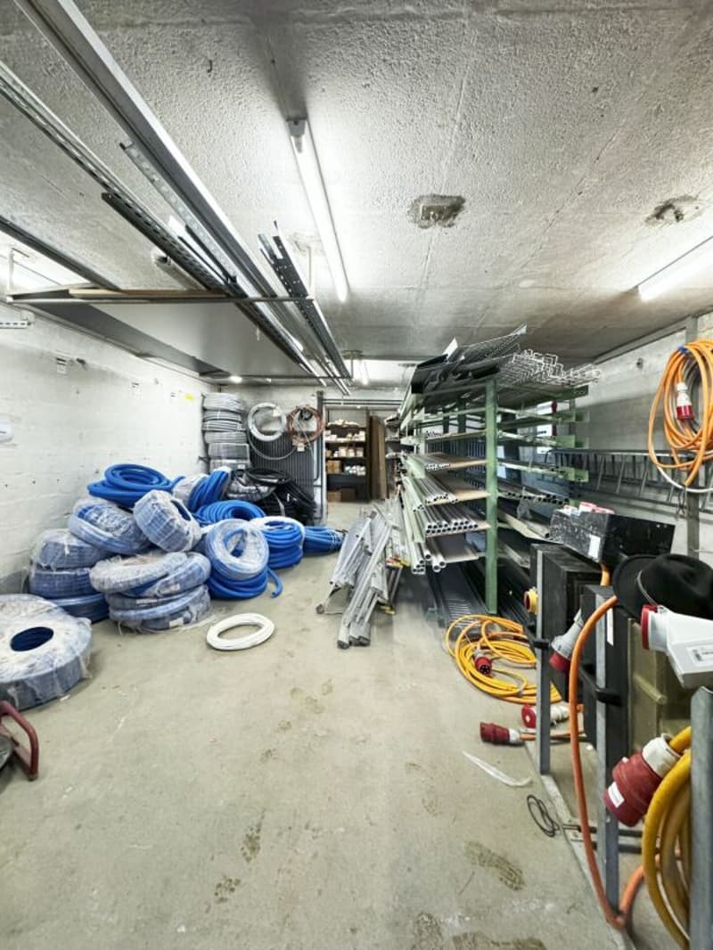 Atelier / Locaux de stockage 26.06 (3)