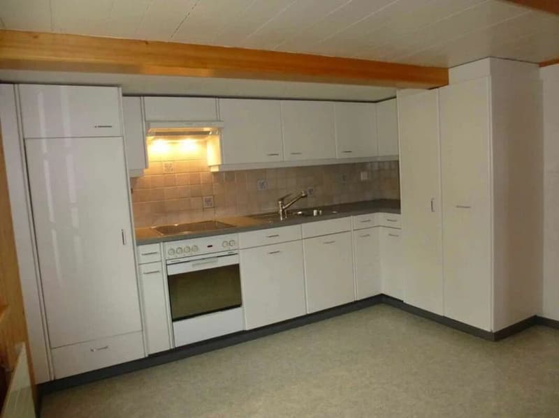 Ruhige 5½-Zimmer-Maisonette-Dachwohnung mit viel Charme an wunderschöner Lage (4)