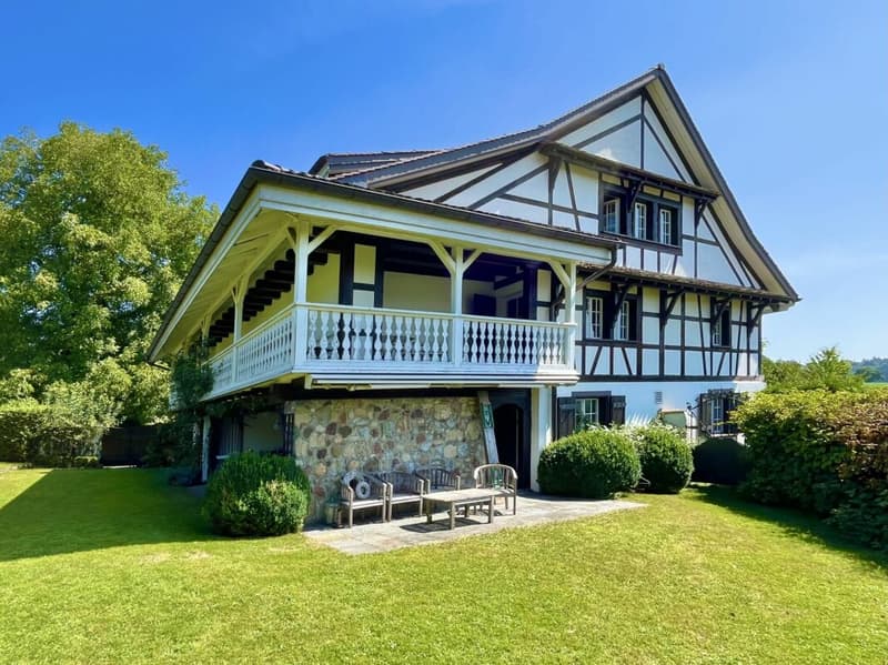 8.5-Room Country House with Outbuilding: An Oasis with Charm, Soul, and History! (10)