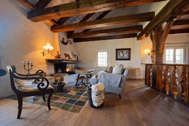 8.5-Room Country House with Outbuilding: An Oasis with Charm, Soul, and History! (6)