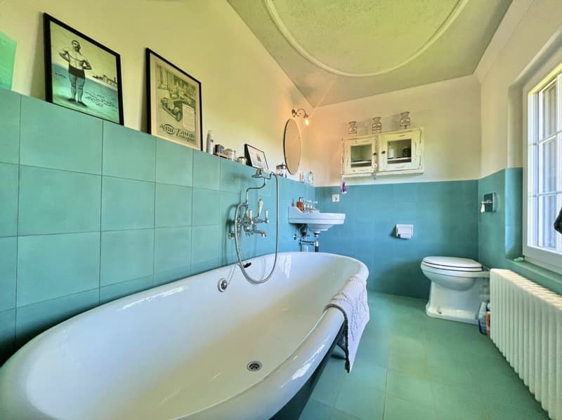 8.5-Room Country House with Outbuilding: An Oasis with Charm, Soul, and History! (9)
