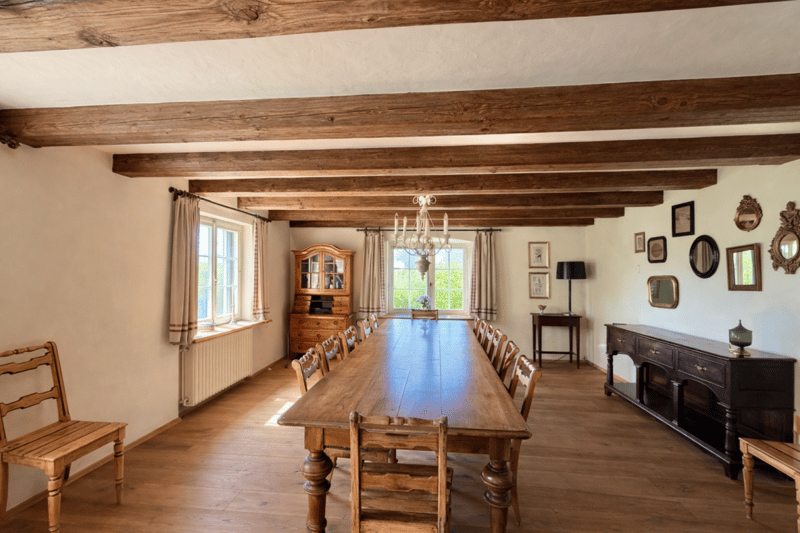 8.5-Room Country House with Outbuilding: An Oasis with Charm, Soul, and History! (4)