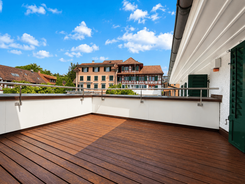 4.5-Zimmer-Wohnung mit Hauscharakter: einzigartiger Charme in unmittelbarer See- und Zentrumsnähe! (9)