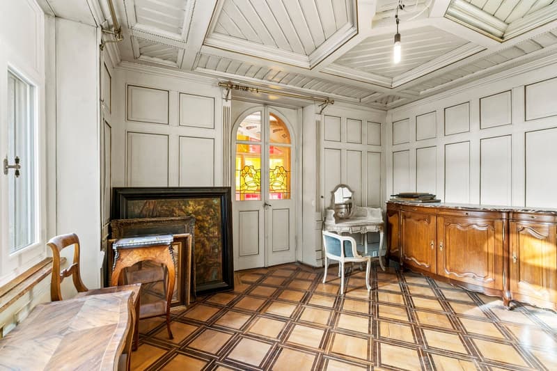 Valuable private villa, stylish living with a unique atmosphere (4)