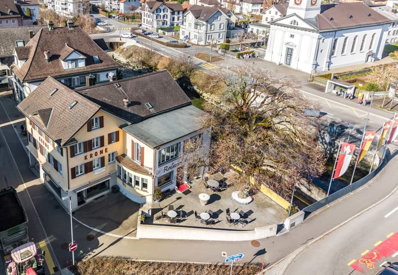Grosszügige Gastronomieliegenschaft mit Terrasse, Eventsaal und Gästezimmer (2)