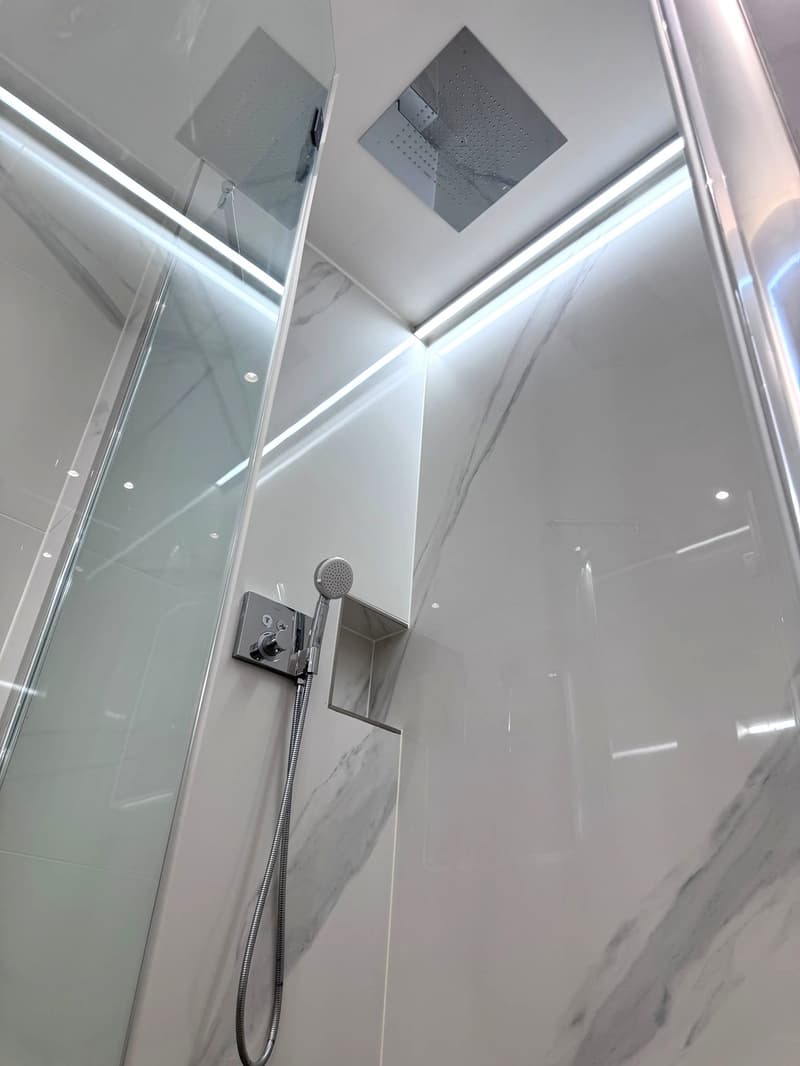 Appartement de jardin confortable 4-5 pièces avec winter garden de 32m2 à Wilen b. Wollerau (11)