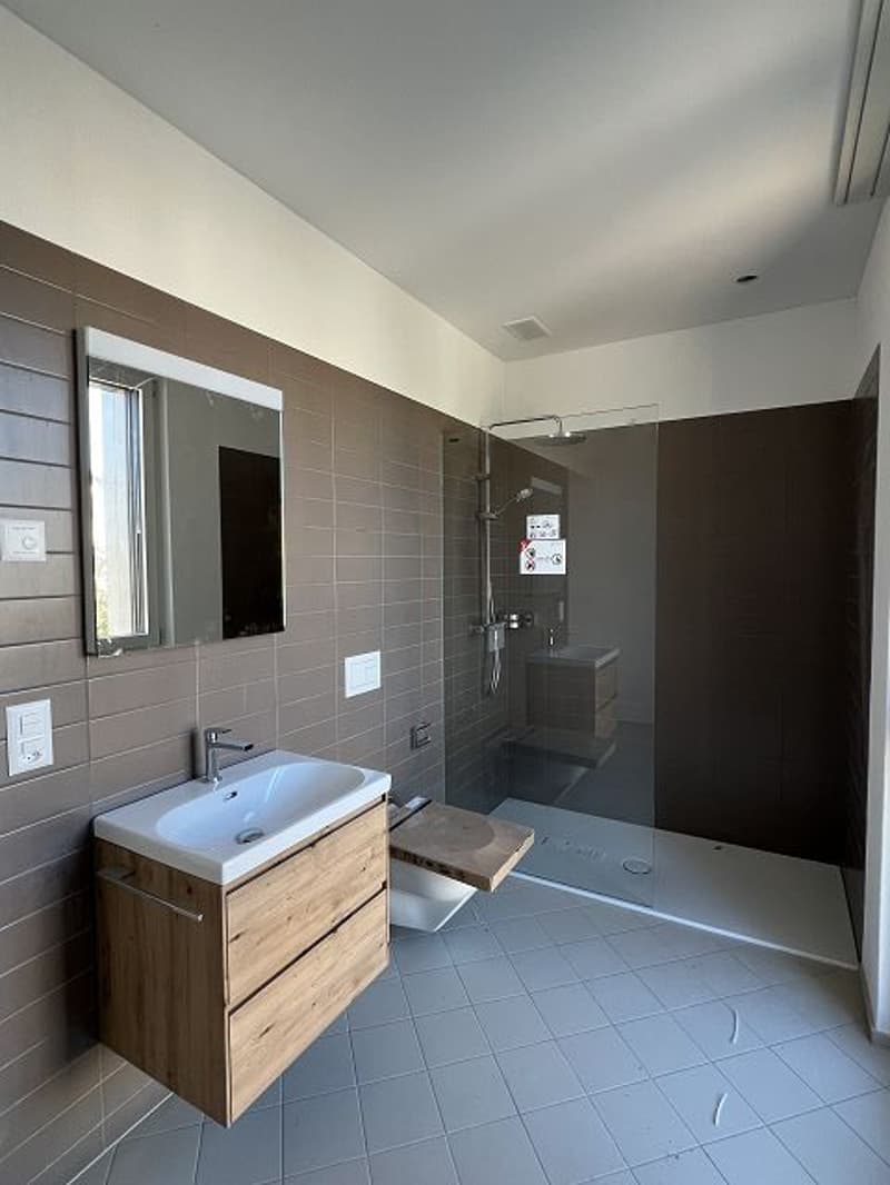 Badezimmer b. Schlafzimmer
