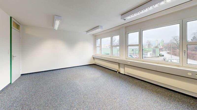 Representative office spaces for rent from 16 m² (2)