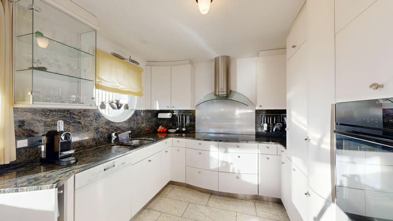 Maison de famille rêveuse avec jardin bien entretenu (8)