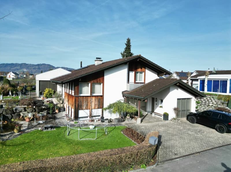 Maison de famille rêveuse avec jardin bien entretenu (2)