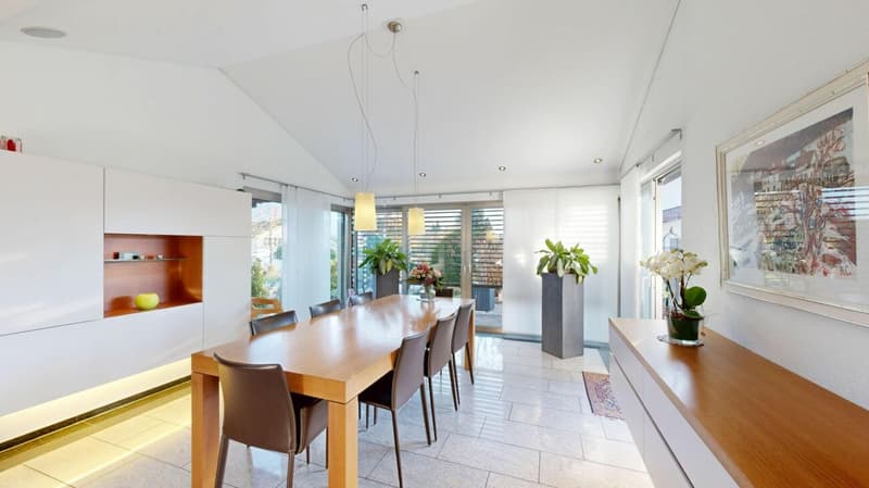 Maison de famille rêveuse avec jardin bien entretenu (7)