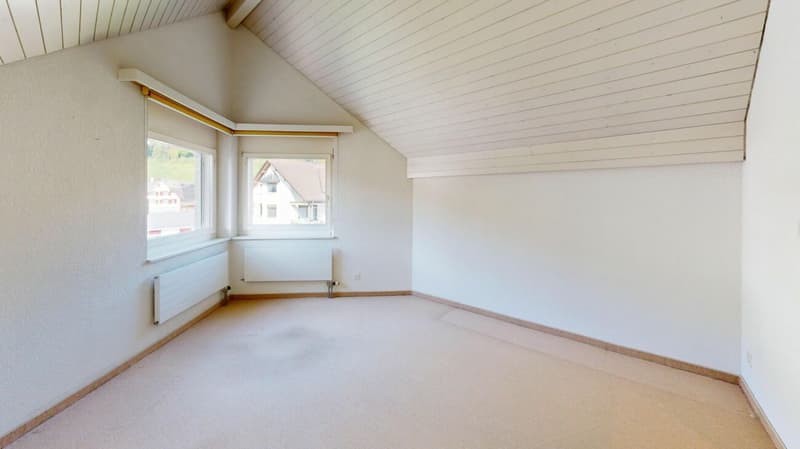 Attractive 5.5 room attic apartment with a far-reaching view (7)
