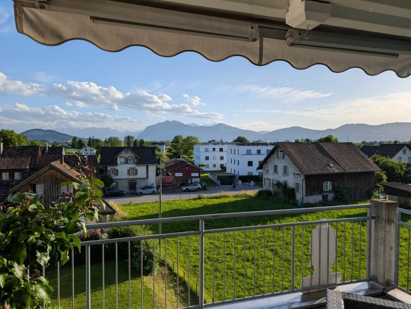 Appartement-maisonnette de 4,5 pièces inondé de lumière (18)