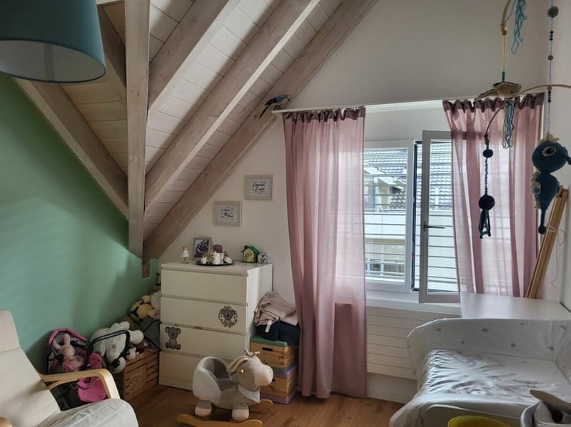 Appartement-maisonnette de 4,5 pièces inondé de lumière (8)