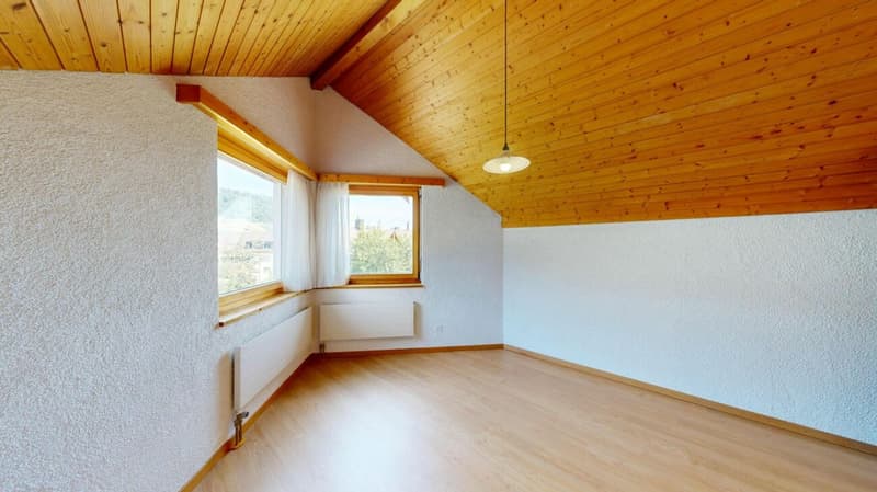 Charming 5.5 room attic apartment (12)