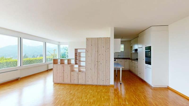 4.5-Zimmer-Parterrewohnung mit herrlicher Aussicht (6)