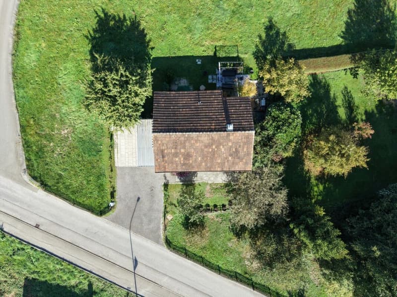 3.5 Zimmer Einfamilienhaus mit privatem Gartenbereich (6)