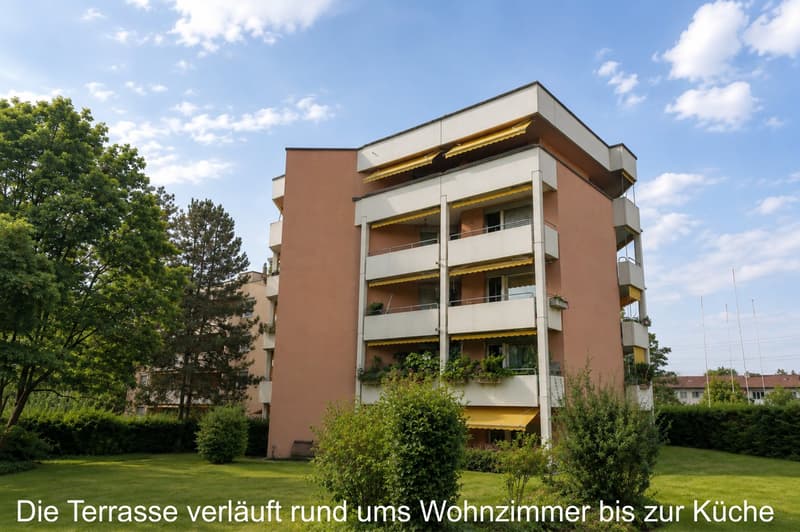 Sonnige Attikawohnung mit grosser Terrasse und Weitsicht im beliebten Zürich-Schwamendingen (2)