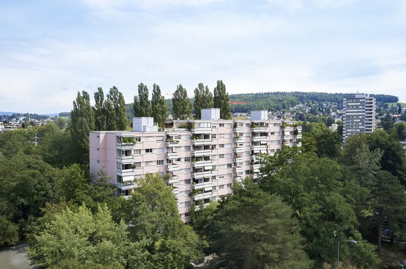3.5-Zimmerwohnung mit Balkon und Weitsicht in Schlieren (1)
