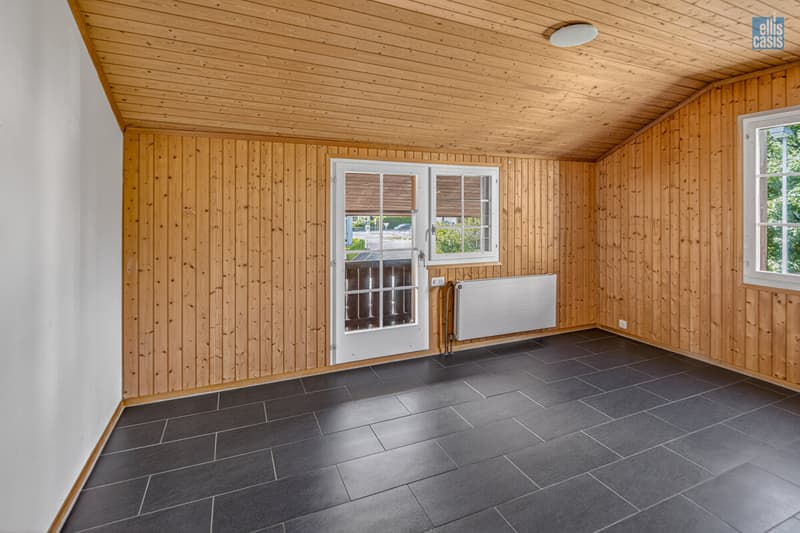 EFH_Berglistrasse_8_Riedikon_Schlafzimmer_Balkon_west